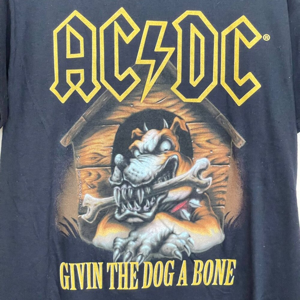 AC/DC Graphic Tee "Givin The Dog A Bone" Rock T-Shirt Unisex Medium NWOT - Picture 2 of 3